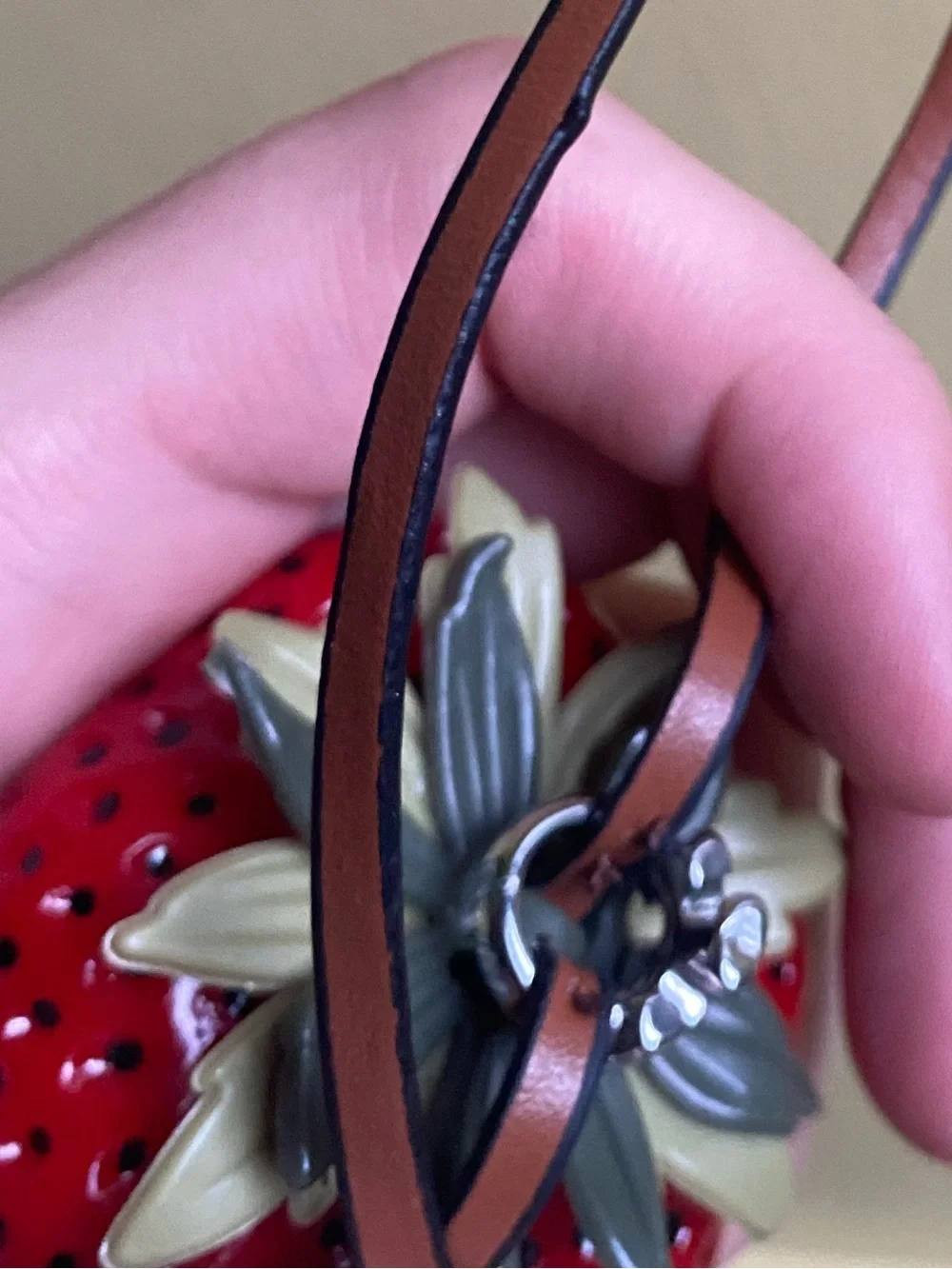 Tory Burch Strawberry Bag Charm • New Poppy / Tempranillo